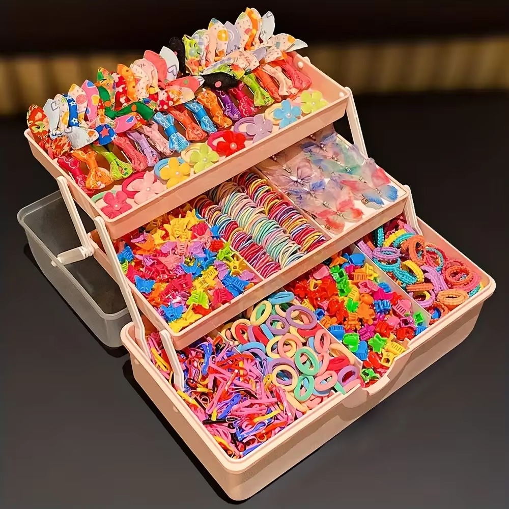 Travel Accessories Kit - 555 Pieces Suitable for Girls’ Everyday