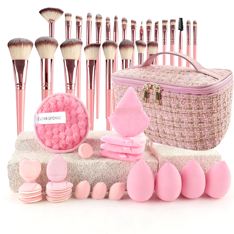 Makeup Brush Set Chic Fragranc - Travel Accessories Kit recension och pris