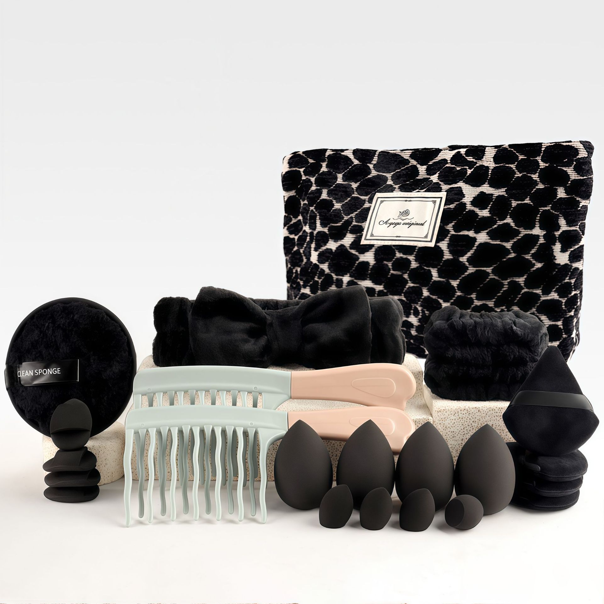 Makeup Brush Set Chic Fragranc - Travel Accessories Kit recension och pris