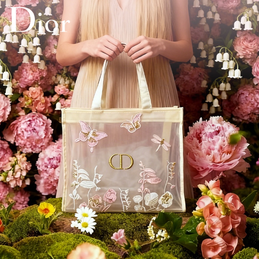 Christian Dior Dior’s Bag Luxu - Travel Packing Accessories recension och pris