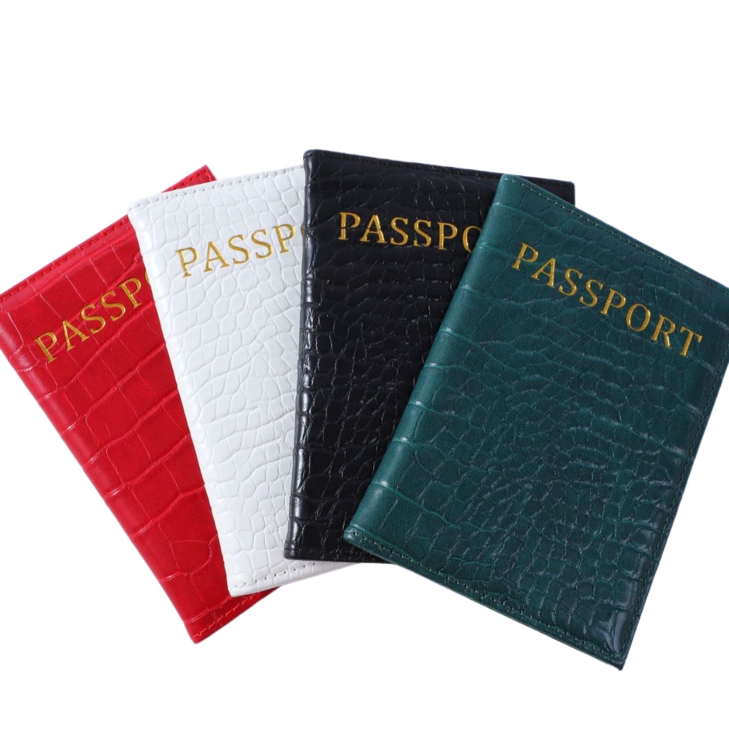 Fashion Crocodile Pattern Pass - Travel Accessories Plane recension och pris