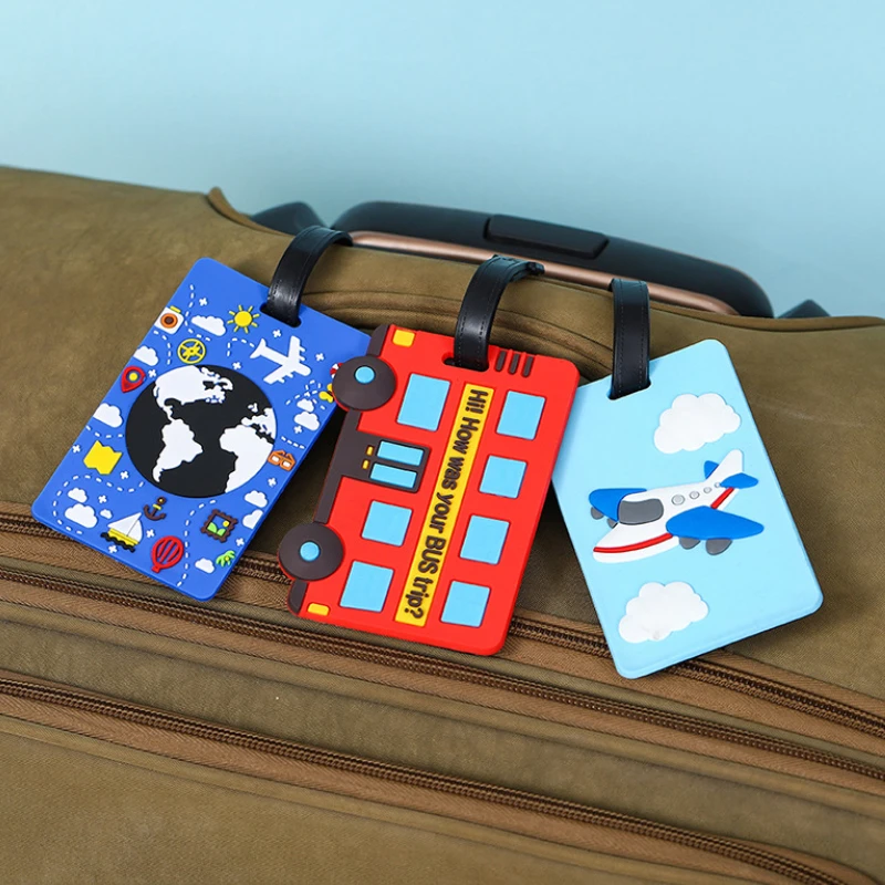 Cute Cartoon Cars PVC Silicone - Travel Accessories Pack recension och pris