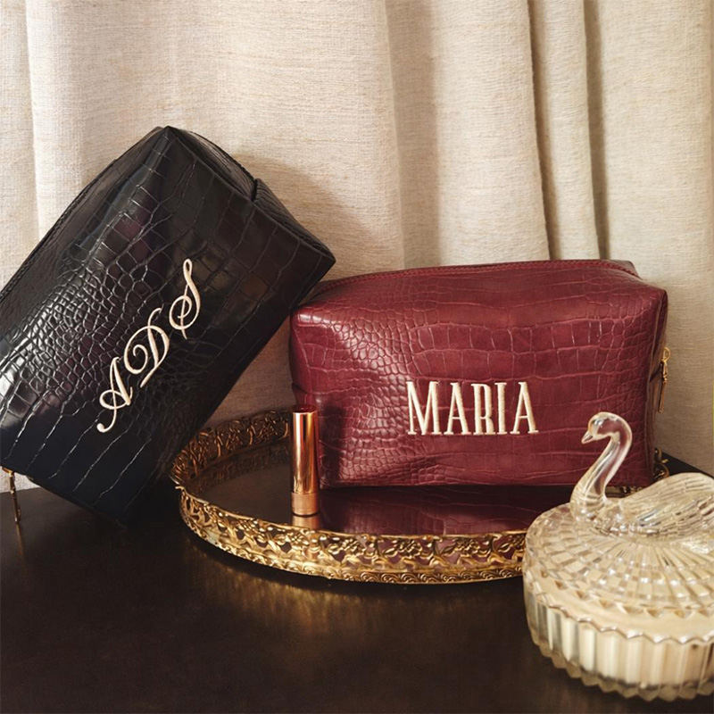 Embroidered Croc Makeup Bag Pe - Travel Accessories Ideas recension och pris